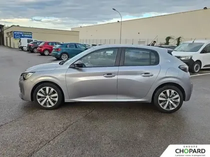 Photo 36 Peugeot 208  PureTech 75 S&S BVM5