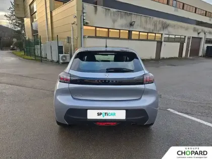 Photo 107 Peugeot 208  PureTech 75 S&S BVM5