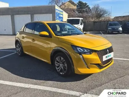 Photo 32 Peugeot 208  Electrique 50 kWh 136ch