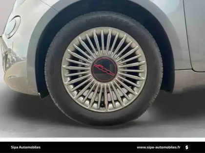 Photo 10 Fiat 500  e 95 ch