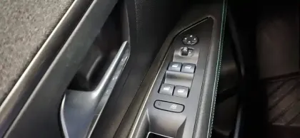 Photo 27 Peugeot 3008 Gén. II Ph2 Allure Pack 5