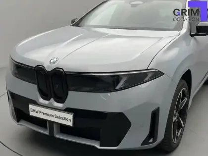 Photo 16 BMW X3 i 50 xDrive