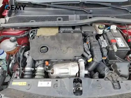 Photo 27 Peugeot 2008 Gén. II Ph1 NG Style 5