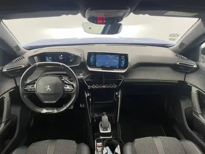 Photo 52 Peugeot 2008  Electrique 136 ch