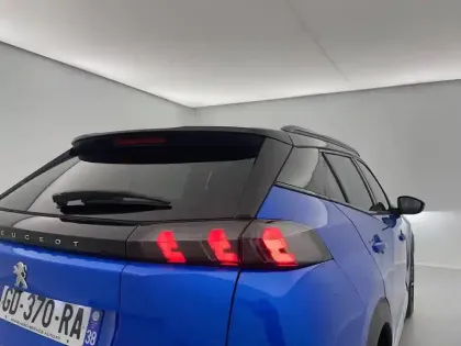 Photo 58 Peugeot 2008  Electrique 136 ch