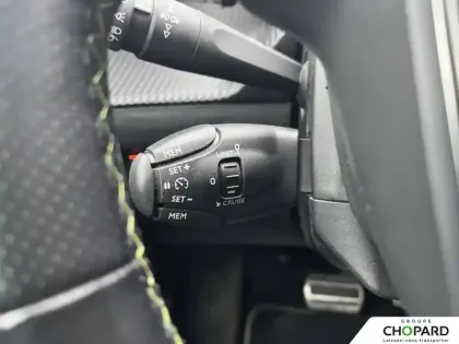 Photo 15 Peugeot 2008  Electrique 136 ch