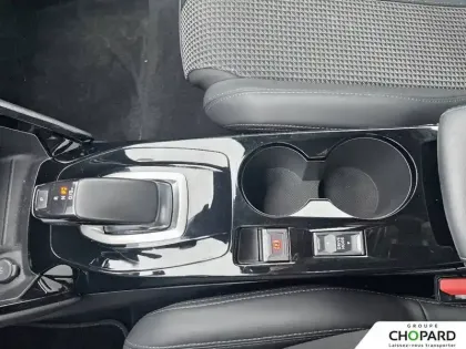 Photo 25 Peugeot 2008  Electrique 136 ch