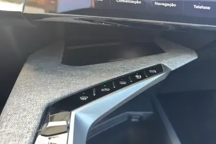 Photo 20 Peugeot 3008  Hybrid 145 e-DCS6