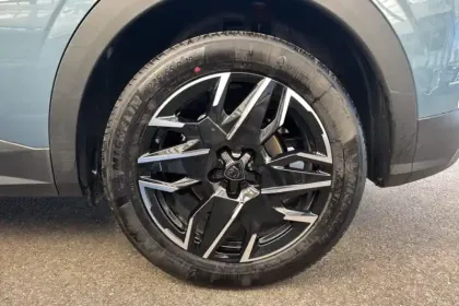 Photo 45 Peugeot 3008  Hybrid 145 e-DCS6