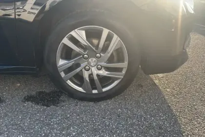 Photo 35 Peugeot 208 Gén. II Ph1 NG Style 5