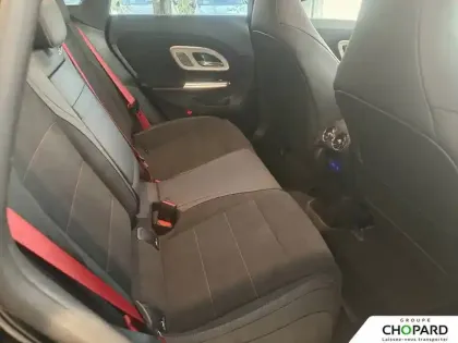 Photo 12 Mercedes CLA  Shooting Brake 250+ avec technologie EQ