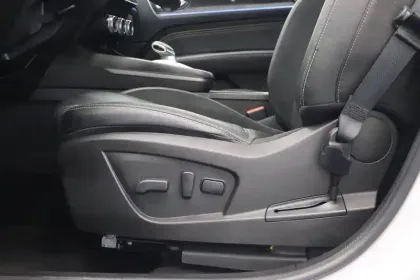 Photo 32 Renault Arkana  E-Tech hybride 145 - 22