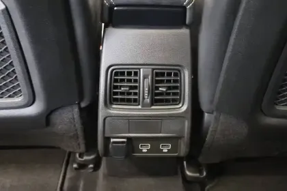 Photo 35 Renault Arkana  E-Tech hybride 145 - 22