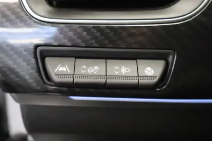 Photo 38 Renault Arkana  E-Tech hybride 145 - 22