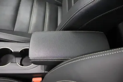 Photo 25 Renault Arkana  E-Tech hybride 145 - 22