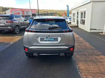 Photo 5 Peugeot 2008  PureTech 130 S&S EAT8