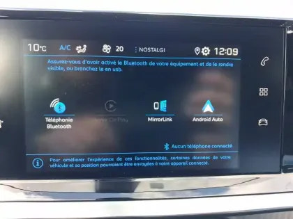 Photo 13 Peugeot 2008  PureTech 130 S&S EAT8