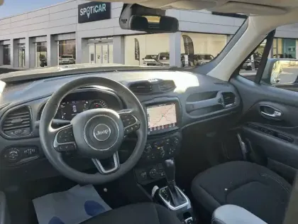 Photo 9 Jeep Renegade  1.3 Turbo T4 190 ch PHEV BVA6 4xe eAWD