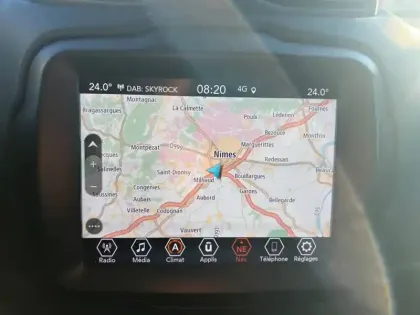 Photo 14 Jeep Renegade  1.3 Turbo T4 190 ch PHEV BVA6 4xe eAWD