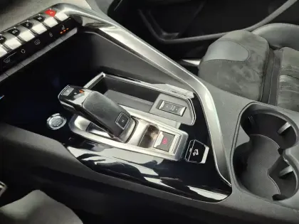 Photo 27 Peugeot 3008 Gén. II Ph2 GT Pack 5