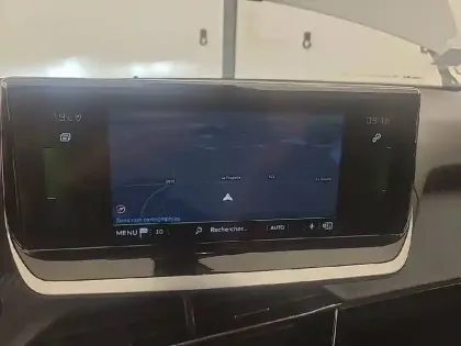 Photo 14 Peugeot 2008  BlueHDi 110 S&S BVM6