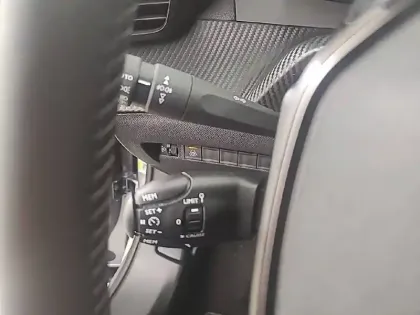 Photo 20 Peugeot 2008  BlueHDi 110 S&S BVM6