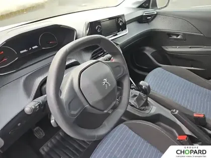 Photo 75 Peugeot 208  PureTech 75 S&S BVM5