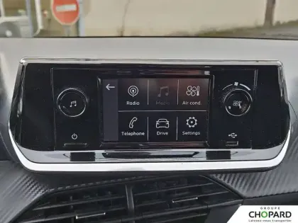 Photo 13 Peugeot 208  PureTech 75 S&S BVM5