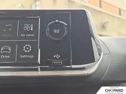 Photo 14 Peugeot 208  PureTech 75 S&S BVM5