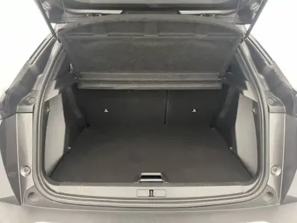 Photo 12 Peugeot 2008  PureTech 130 S&S EAT8