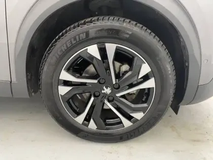 Photo 17 Peugeot 2008  PureTech 130 S&S EAT8