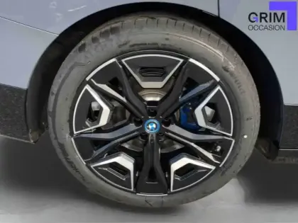 Photo 14 BMW Ix Gén. I (I20) Ph1 Base 5