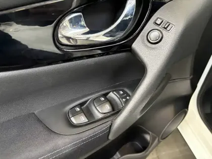 Photo 14 Nissan Qashqai  1.5 dCi 115