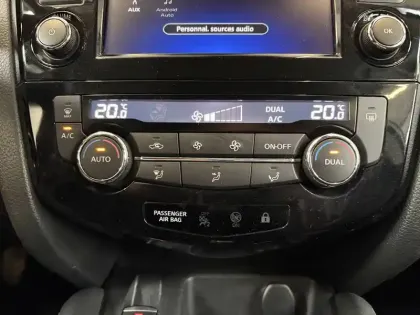 Photo 24 Nissan Qashqai  1.5 dCi 115