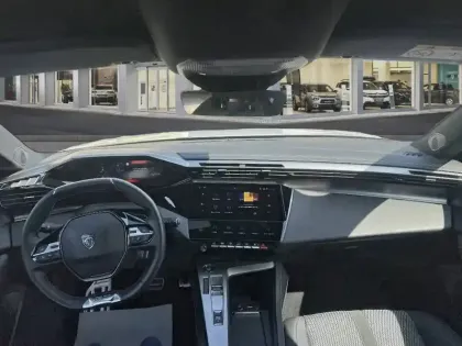 Photo 8 Peugeot 308  SW PHEV 225 e-EAT8