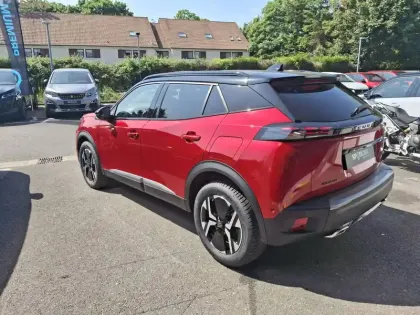 Photo 5 Peugeot 2008  Hybrid 136 e-DCS6