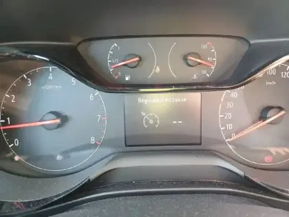 Photo 19 Opel Corsa Gén. VI Ph1 Edition 5