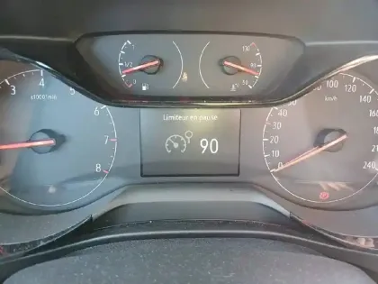 Photo 20 Opel Corsa Gén. VI Ph1 Edition 5