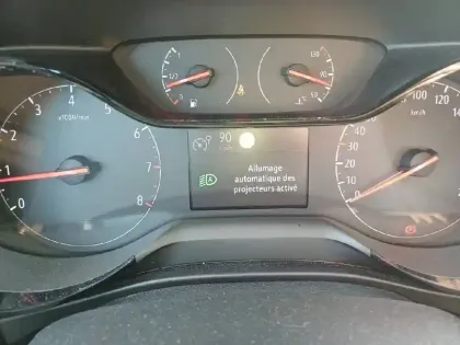 Photo 21 Opel Corsa Gén. VI Ph1 Edition 5