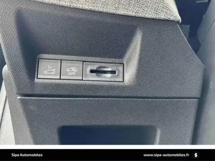 Photo 96 Peugeot 3008  Hybrid 136 e-DCS6