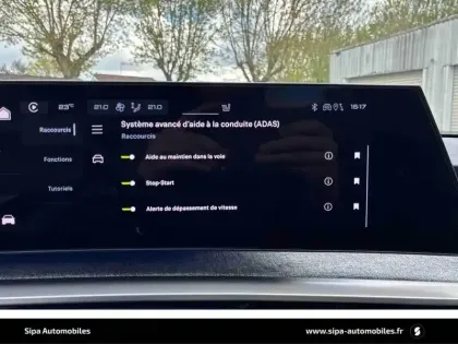 Photo 108 Peugeot 3008  Hybrid 136 e-DCS6