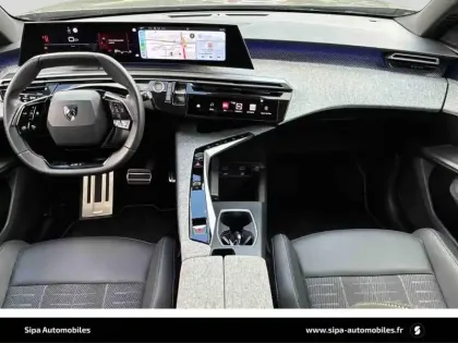 Photo 94 Peugeot 3008  Hybrid 136 e-DCS6