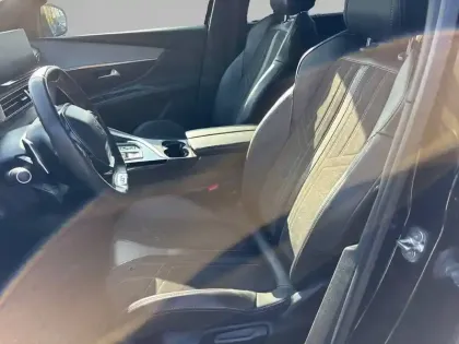 Photo 10 Peugeot 5008  BlueHDi 130ch S&S EAT8