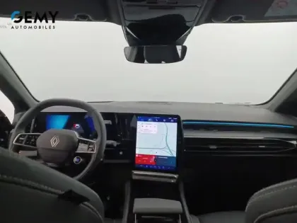 Photo 7 Renault Espace  E-Tech full hybrid 200 GSR2