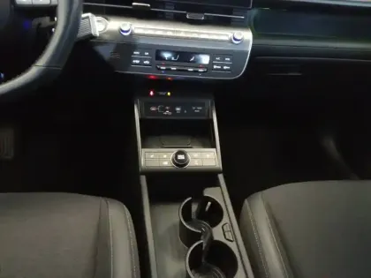Photo 76 Hyundai Kona  Hybrid 129