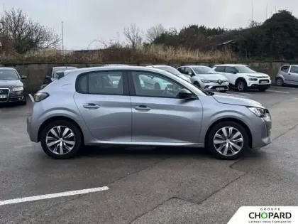 Photo 109 Peugeot 208  PureTech 75 S&S BVM5