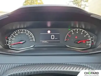 Photo 16 Peugeot 208  PureTech 75 S&S BVM5