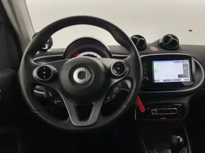 Photo 62 Smart Fortwo  Coupé 82 ch