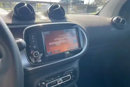 Photo 18 Smart Fortwo  Coupé 82 ch