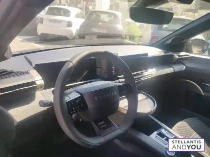 Photo 11 Lancia Ypsilon Gén. III Ph1 LX 5